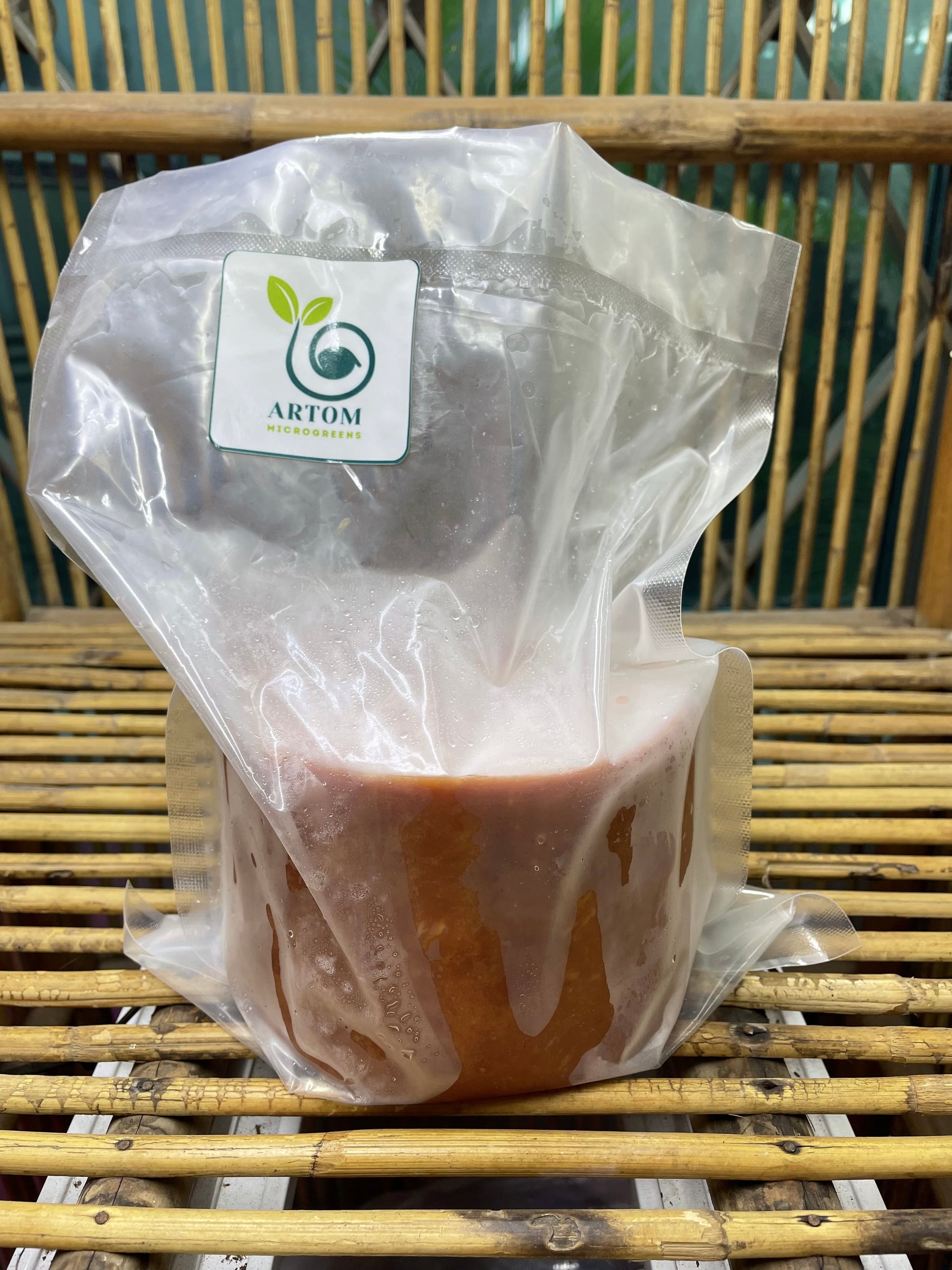 Smoked Ham L 500g, 1kg - ArtOm_farm™ MICROGREENS