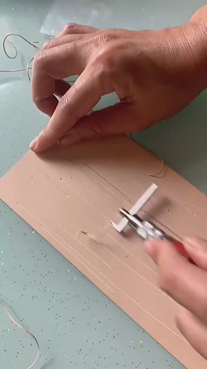 Multifunctional professional 6-in-1 tool for leather craft